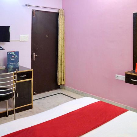 Oyo Flagship Hotel Parag Inn Lucknow Exterior photo